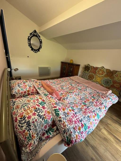 Charmante Maison Renovee Centre-Ville Balbigny Dış mekan fotoğraf